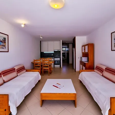 FLH Quarteira Terrace Flat with Pool I Apartment