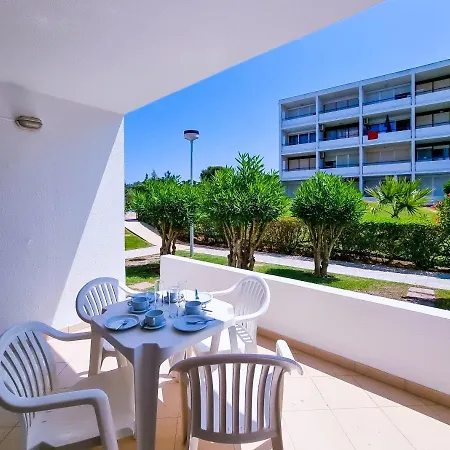 FLH Quarteira Terrace Flat with Pool I * Quarteira